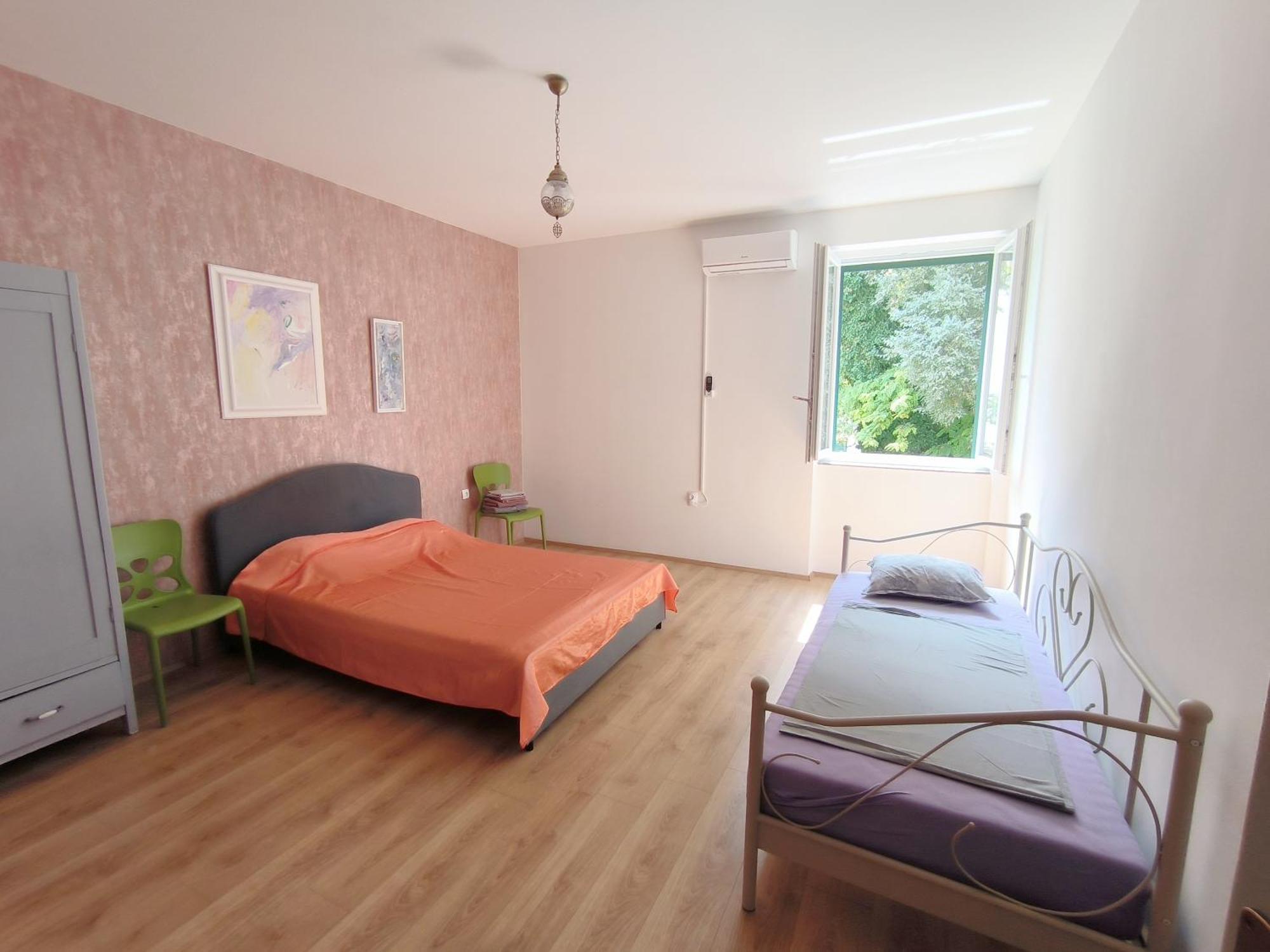 Bright And Colourful Apartment Luce -Sandy Beach Split Eksteriør billede